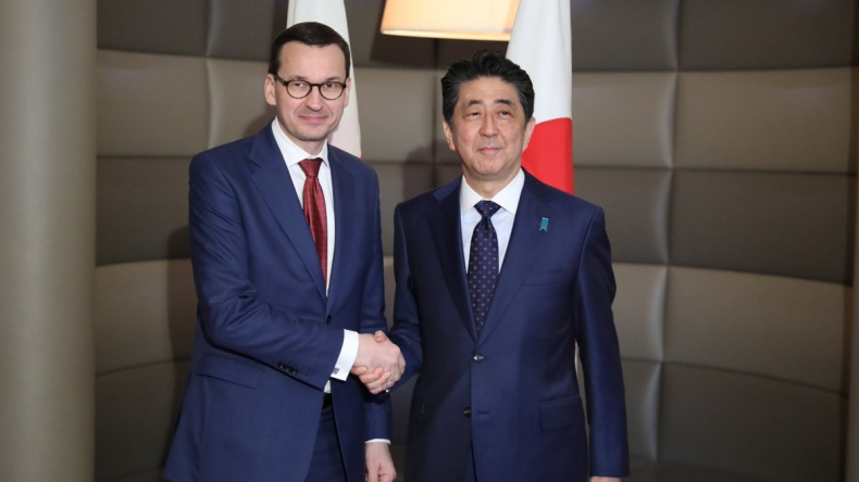 KYODO: Abe i Morawiecki za umową o wolnym handlu między Japonią a UE - GospodarkaMorska.pl