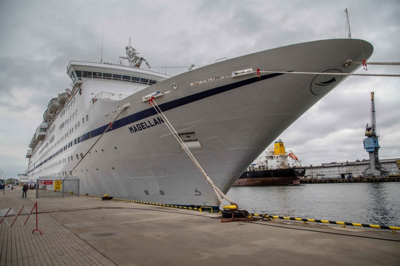 Sezon wycieczkowców w Porcie Gdańsk rozpoczęty (foto) - GospodarkaMorska.pl