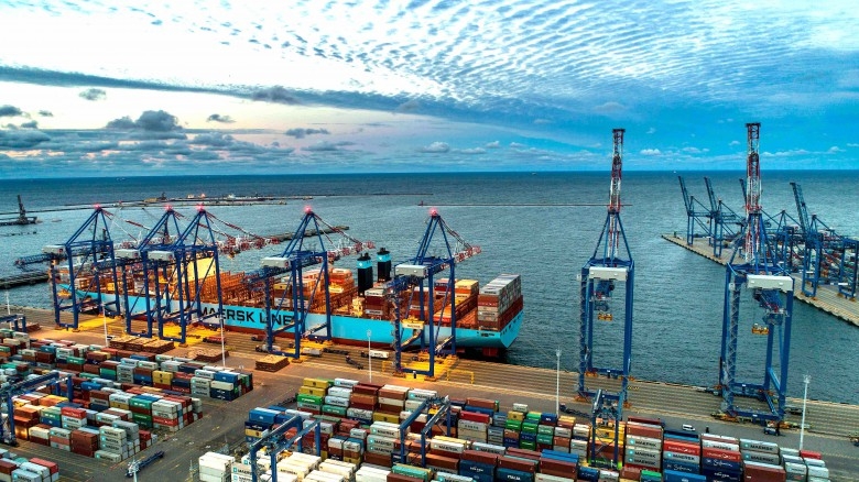 MF chce ujednolicić procedury ws. należności celnych i podatkowych w imporcie - GospodarkaMorska.pl