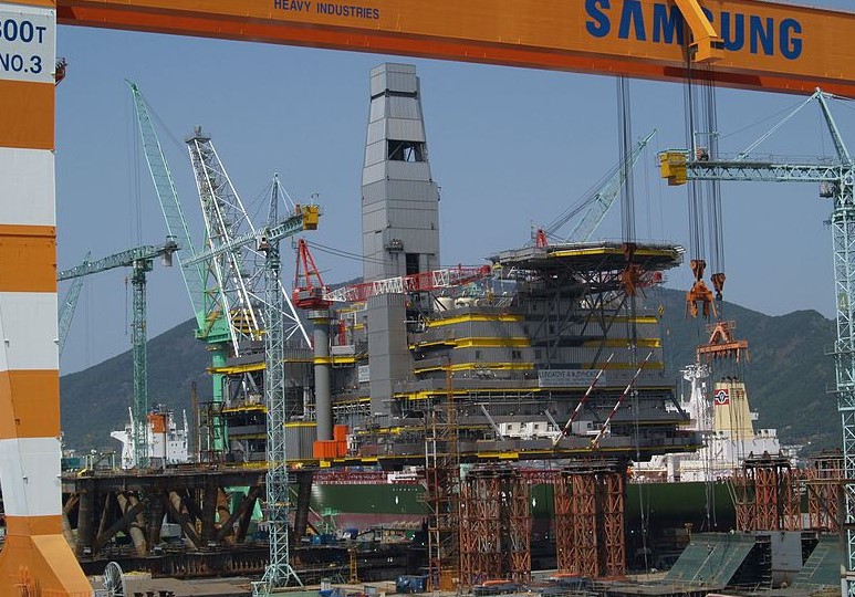 Koreańska Samsung Heavy Industries po raz pierwszy zbudowała statek napędzany LNG przy użyciu swojego zaplecza technologicznego - GospodarkaMorska.pl