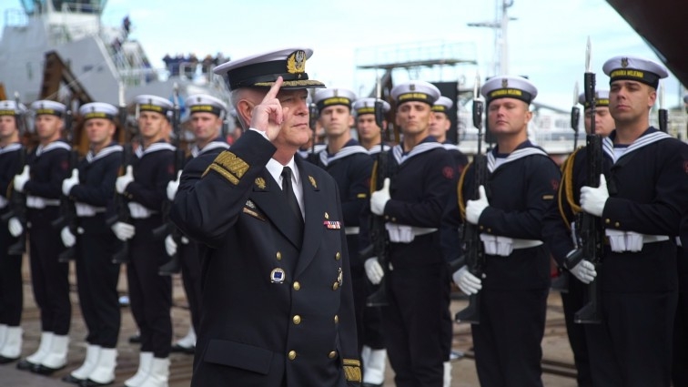 MON: Od października prawie 17 tysięcy chętnych, by wstąpić do wojska - GospodarkaMorska.pl