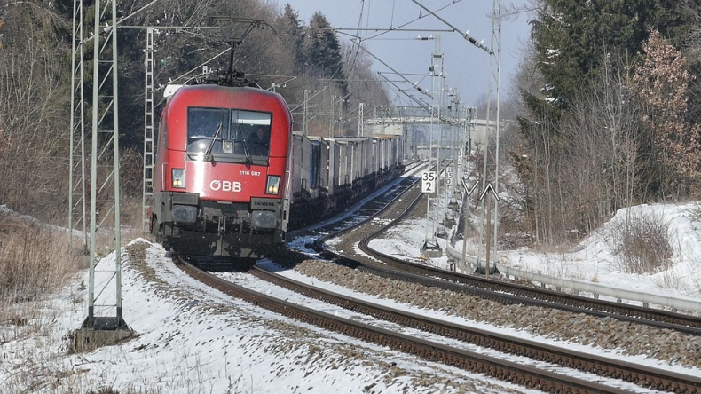 Finlandia: Parlament Saamów przeciwny planom budowy kolei arktycznej - GospodarkaMorska.pl