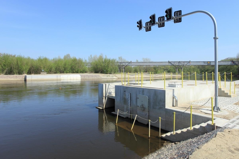 Nowatorski jaz elektrowni Ostrołęka – przygotowani na suszę (foto) - GospodarkaMorska.pl