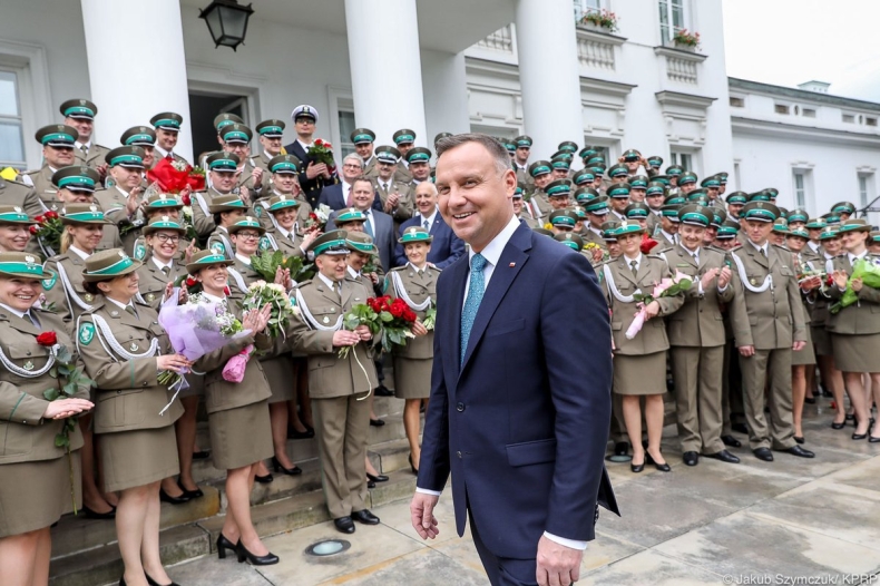 Prezydent: Dzięki SG w znakomity sposób realizujemy europejskie zobowiązania - GospodarkaMorska.pl