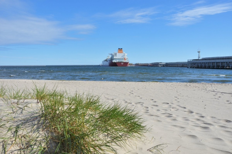 Premier dla „Polska Times”: Za 3-4 lata Polska będzie w pełni wolna od dostaw gazu ze Wschodu - GospodarkaMorska.pl