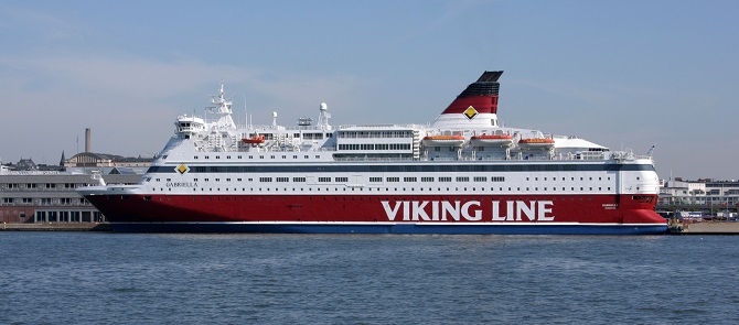 Testy żagla wirnikowego na promie Viking Grace - GospodarkaMorska.pl