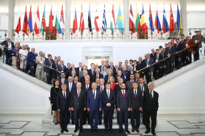 Karczewski: Zagrożenie ze strony Rosji czyni utrzymanie jedności państw NATO żywotnym interesem państw wschodniej flanki - GospodarkaMorska.pl