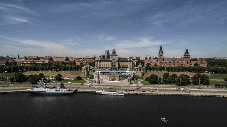 Radio Szczecin: Wielkie żaglowce nie zacumują przy Wałach Chrobrego podczas tegorocznych Dni Morza - GospodarkaMorska.pl