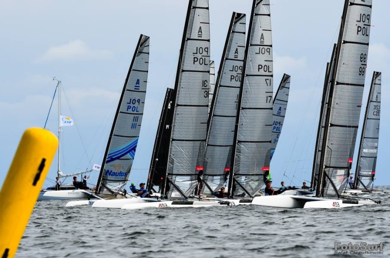 W ten weekend widowiskowe katamarany w Sopocie - GospodarkaMorska.pl