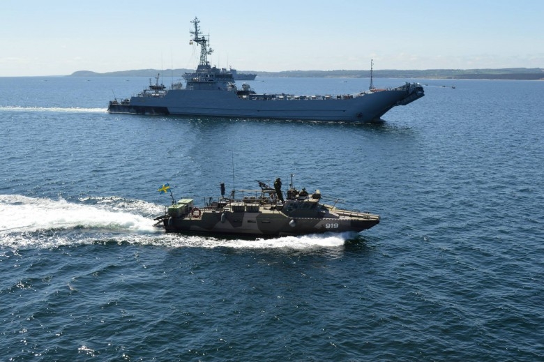 Okręt uszkodzony podczas ćwiczenia Baltops wraca do kraju - GospodarkaMorska.pl