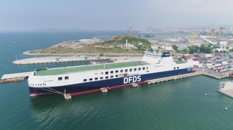 Kolejny nowy gigant zbudowany dla DFDS wchodzi na trasę - GospodarkaMorska.pl