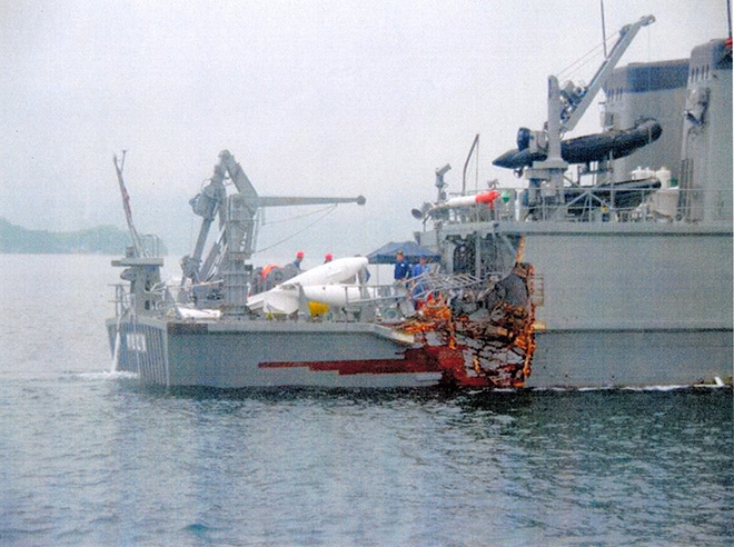 Japoński okręt zderzył się ze statkiem towarowym u wybrzeży Hiroshimy - GospodarkaMorska.pl