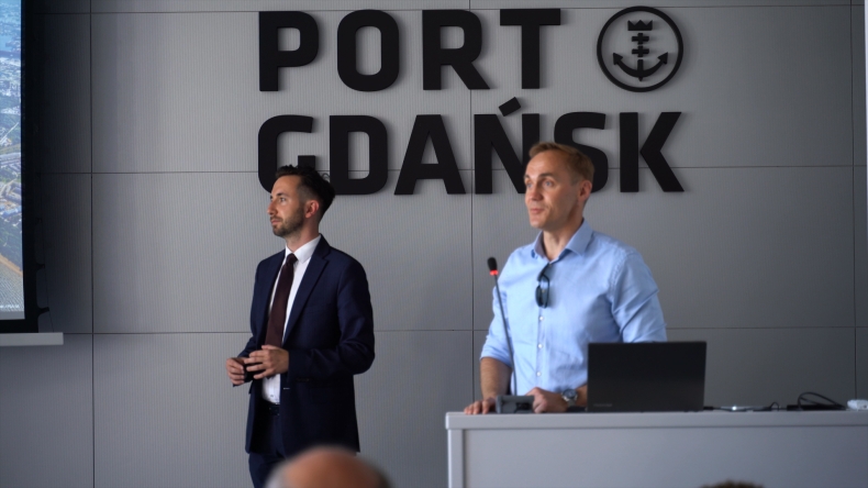 Niewielkie statki wycieczkowe szansą dla rozwoju turystyki w małych portach południowego Bałtyku. Seminarium międzynarodowego projektu JOHANN (foto, wideo) - GospodarkaMorska.pl