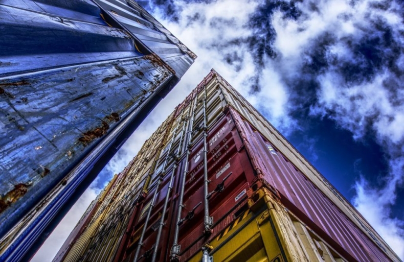 Do Rotterdamu trafił pierwszy kontener wysłany za pomocą platformy blockchain - GospodarkaMorska.pl