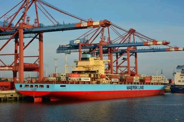 Hamburg Süd i Maersk wzmacniają swoją pozycję w Europie - GospodarkaMorska.pl