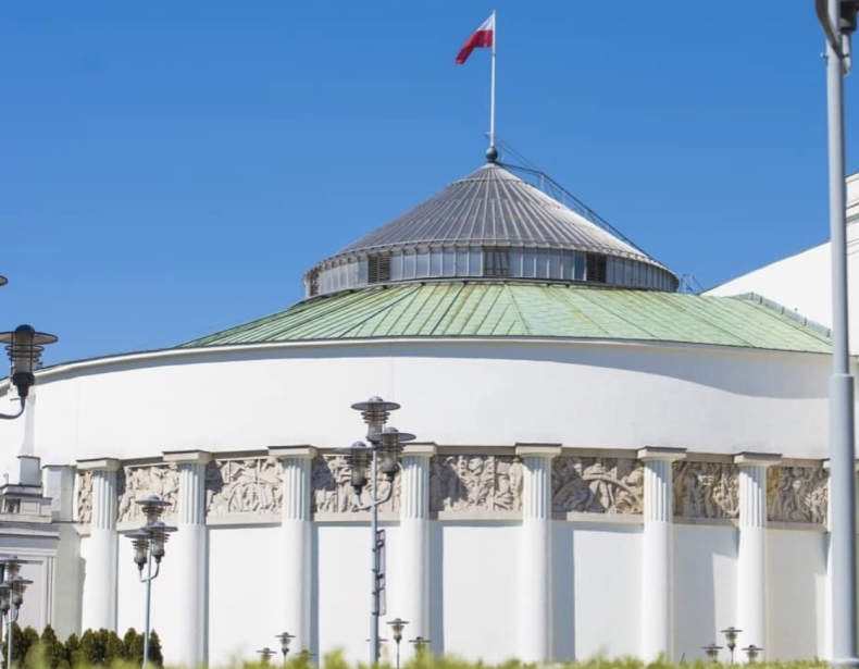 Sejm za ustawą ograniczającą zatory płatnicze - GospodarkaMorska.pl