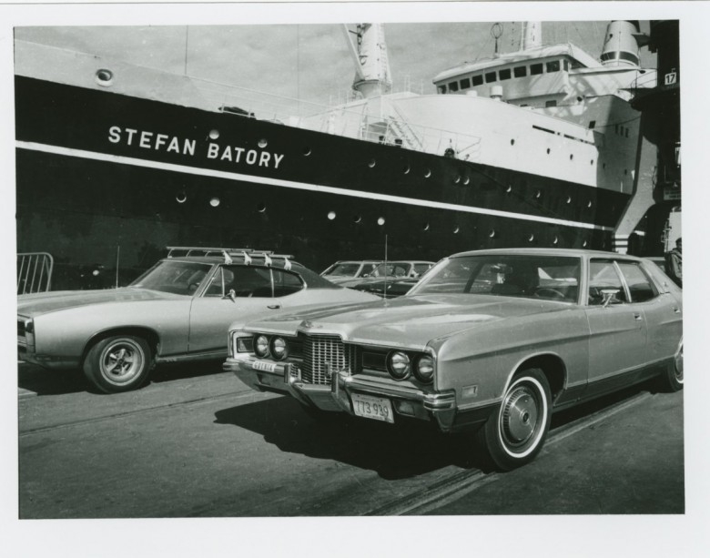 Historie podróży do Ameryki transatlantykiem Batory na wystawie - GospodarkaMorska.pl