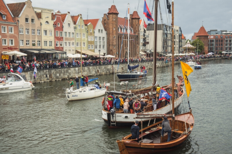 Baltic Sail Gdańsk 2019. Efektowna niedzielna parada 120 żaglowców na Motławie - GospodarkaMorska.pl