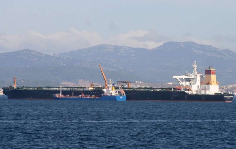 Rząd Gibraltaru: zatrzymany irański tankowiec jest wyładowany ropą naftową - GospodarkaMorska.pl