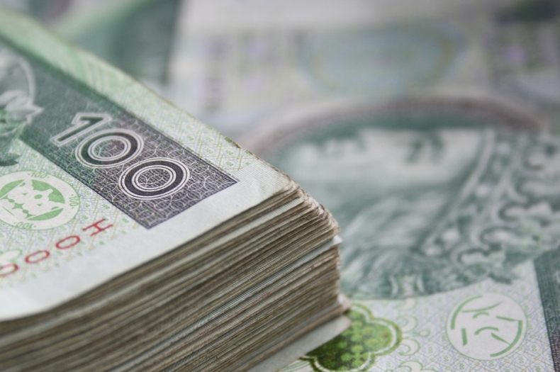 DZIEŃ NA FX/FI: Złoty stabilny wobec euro, a rentowności polskich SPW mogą zniżkować - GospodarkaMorska.pl