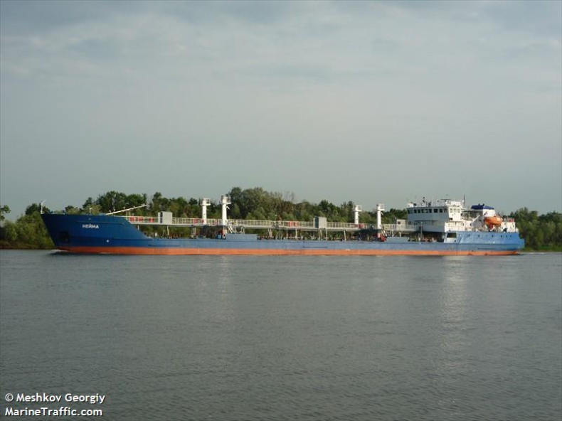 Ukraina: SBU zatrzymała rosyjski tankowiec, który blokował ukraińskie okręty - GospodarkaMorska.pl