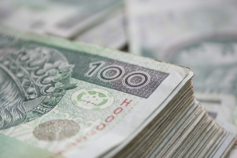 DZIEŃ NA FX/FI: Złoty i rentowności mogą się ustabilizować w oczekiwaniu na FED - GospodarkaMorska.pl
