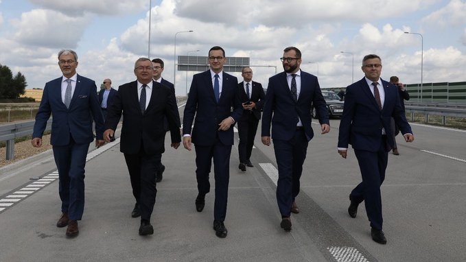 Premier: W duchu Trójmorza, łączenia północy Europy z południem, nadrabiamy zaległości - GospodarkaMorska.pl