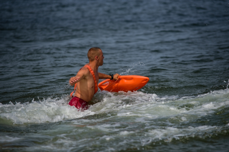 Prawie 100 interwencji na gdańskich kąpieliskach. Pracowite lato ratowników - GospodarkaMorska.pl