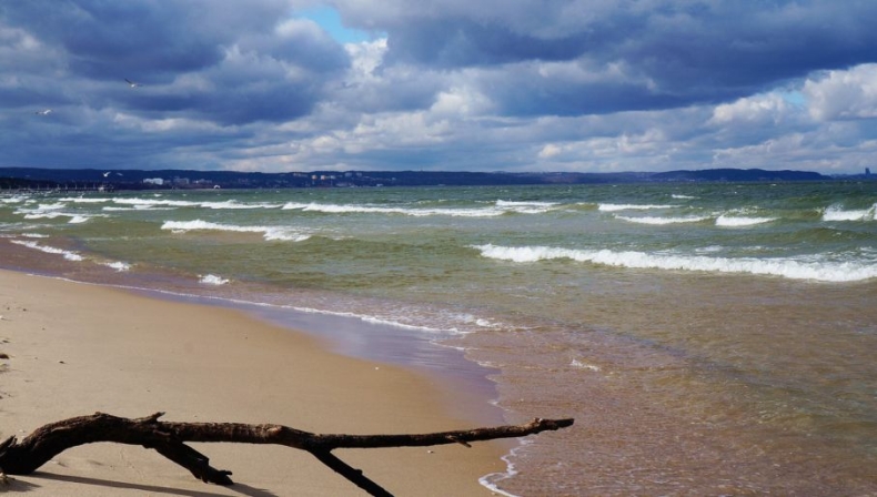 Pomorskie: Czynne są wszystkie nadbałtyckie kąpieliska - GospodarkaMorska.pl