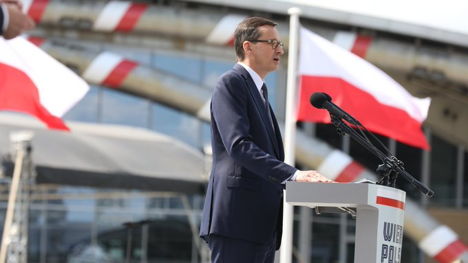Premier: Będziemy robili wszystko, żeby polska armia była doskonale uzbrojona - GospodarkaMorska.pl