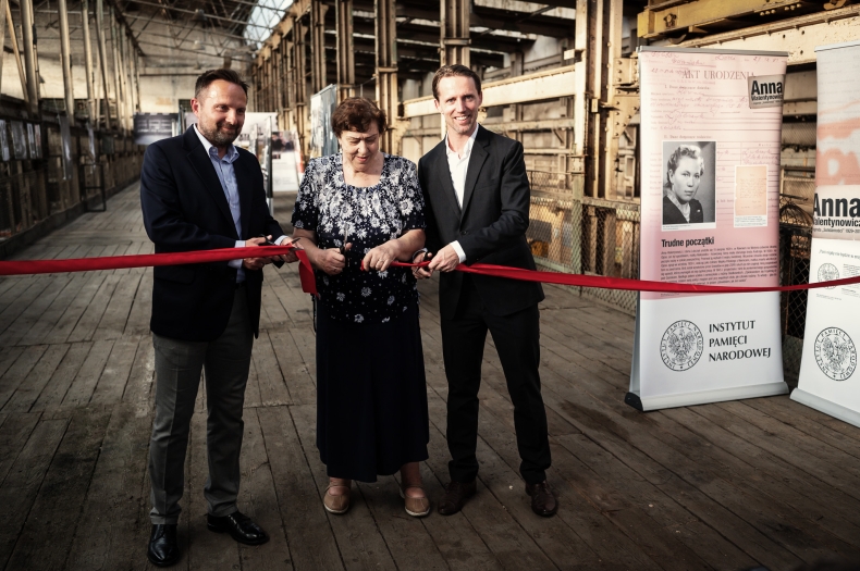 Suwnica Anny Walentynowicz dostępna dla zwiedzających (foto) - GospodarkaMorska.pl