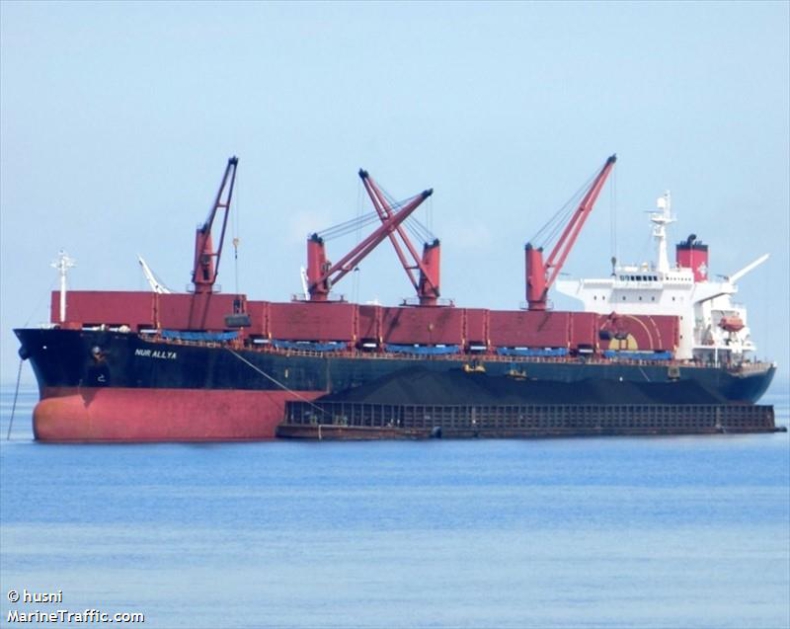 Utracono kontakt z indonezyjskim masowcem. 25 marynarzy poszukiwanych - GospodarkaMorska.pl