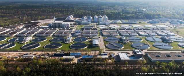 Awaria oczyszczalni w Warszawie. Ścieki wpadają do Wisły - GospodarkaMorska.pl