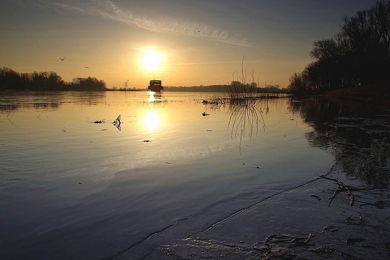 Kowalczyk: Skutki zrzutu ścieków mogą być znaczące dla Wisły - GospodarkaMorska.pl