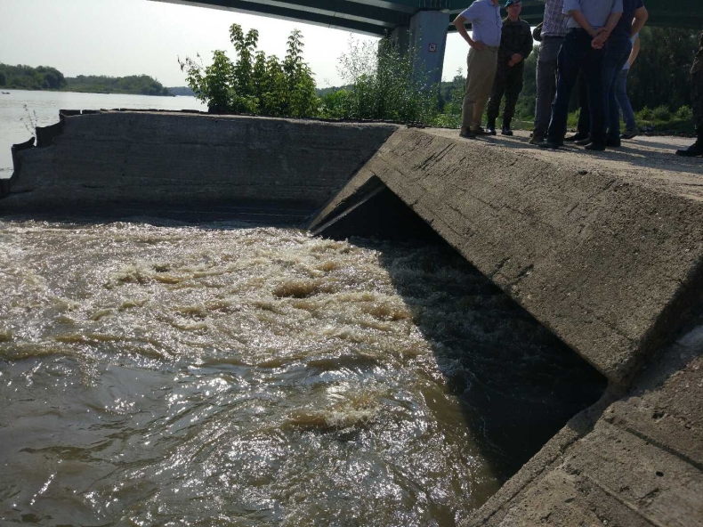 Dworczyk: Chcemy żeby wszystkie nieczystości zamiast do Wisły trafiały już do oczyszczalni - GospodarkaMorska.pl