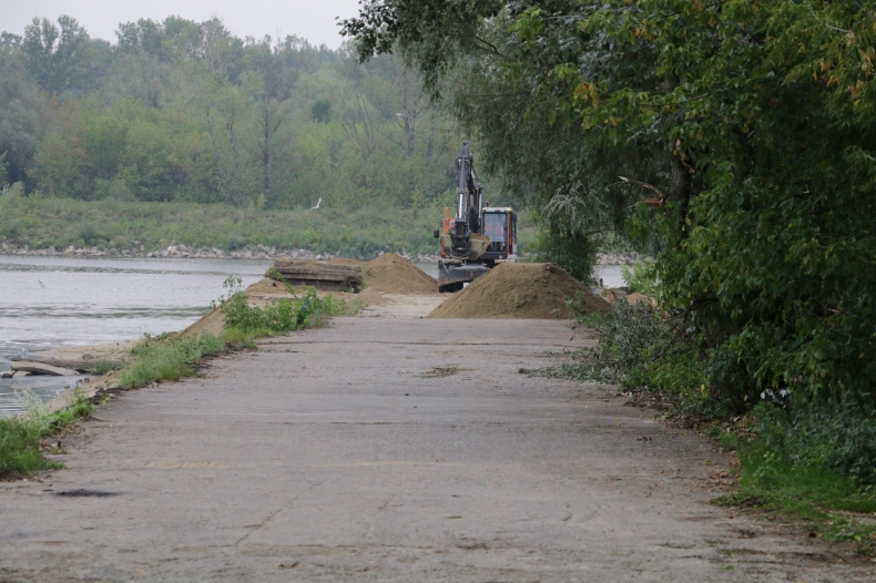 Most pontonowy na Wiśle będzie gotowy we wtorek po południu - GospodarkaMorska.pl