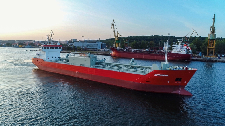 Nowoczesne cementowce dołączyły do floty SMT Shipping (foto, wideo) - GospodarkaMorska.pl