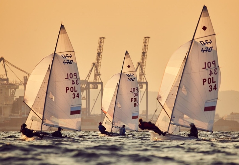 Akademia Rozwiń Żagle - GospodarkaMorska.pl