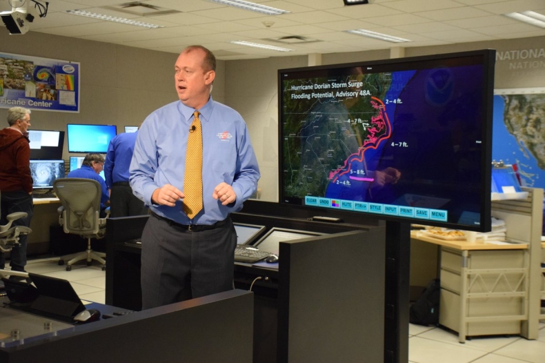 Huragan Dorian osłabł do 1., najniższej kategorii - GospodarkaMorska.pl