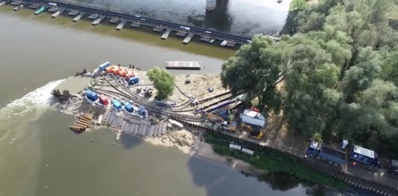 Dworczyk: w tym tygodniu rurociąg na moście pontonowym osiągnie 100 proc. wydajności - GospodarkaMorska.pl