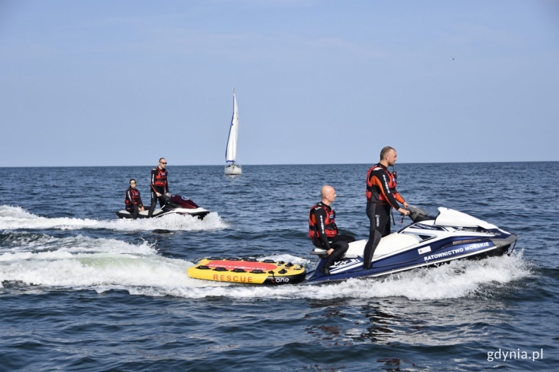 Gdyńscy WOPRowcy do zadań specjalnych - GospodarkaMorska.pl