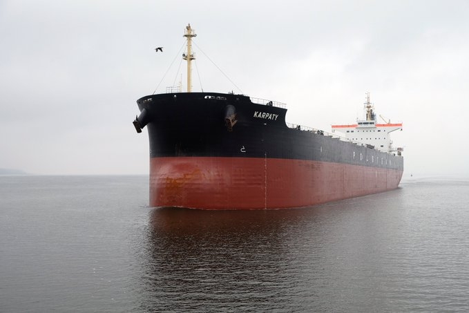 Do Portu Szczecin zawinęły Karpaty, jeden z największych statków PŻM - GospodarkaMorska.pl