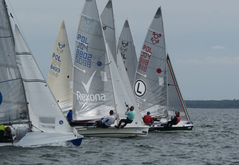 Mistrzowie Polski klasy 505 wyłonieni w Dziwnowie - GospodarkaMorska.pl