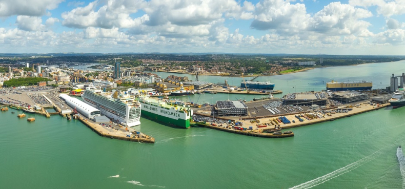 Port Southampton wszedł w pierwsze partnerstwo gospodarcze z brytyjskim rządem - GospodarkaMorska.pl