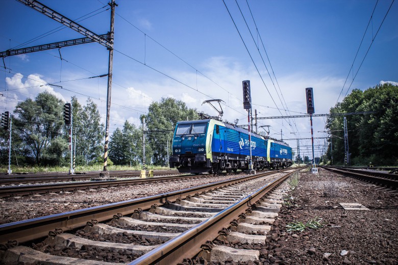 PKP podpisały umowę na zakup systemu, który ma usprawnić ruch pociągów przez wschodnią granicę Polski - GospodarkaMorska.pl