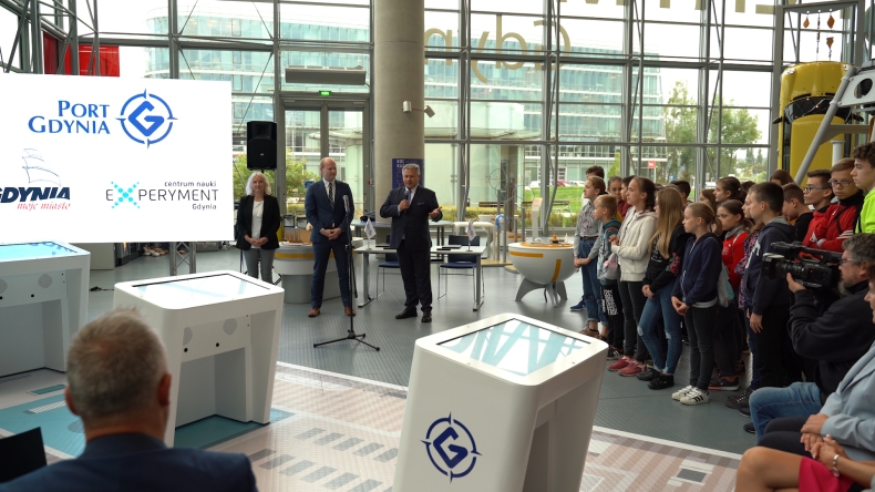 Port Gdynia uruchomił nowoczesne symulatory z okazji swoich 97. urodzin (foto, wideo) - GospodarkaMorska.pl