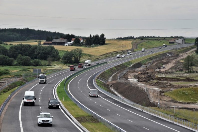 GDDKiA: Do końca roku udostępnimy kierowcom ponad 300 km nowych dróg - GospodarkaMorska.pl