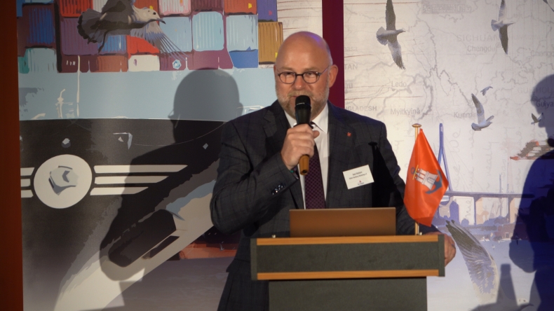 Bardzo dobre wyniki i przełomowe zmiany. Dzień z Portem Hamburg w Warszawie (foto, wideo) - GospodarkaMorska.pl
