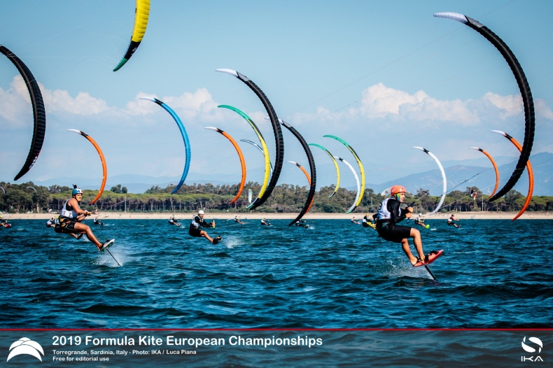 Medale Polaków w kitesurfingowych Mistrzostwach Europy - GospodarkaMorska.pl