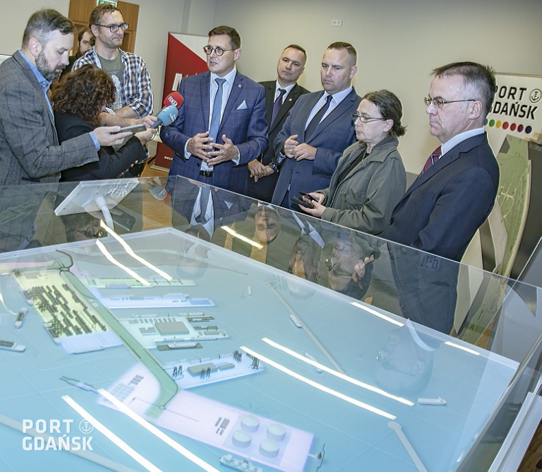 Port Gdańsk podpisał porozumienie o współpracy z Muzeum II Wojny Światowej - GospodarkaMorska.pl